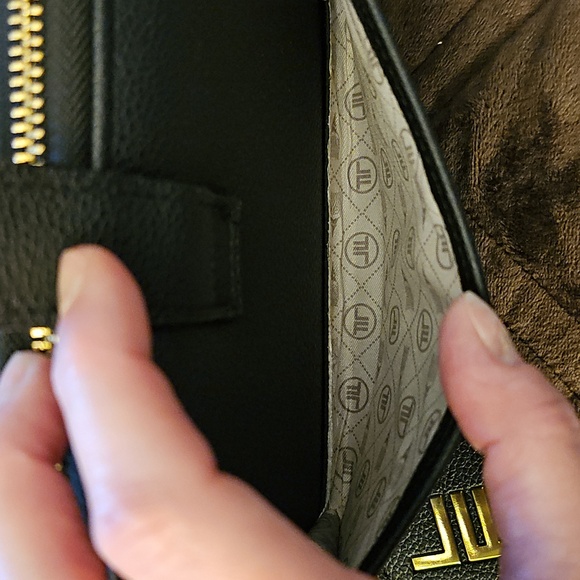 Wallet - Picture 7 of 16